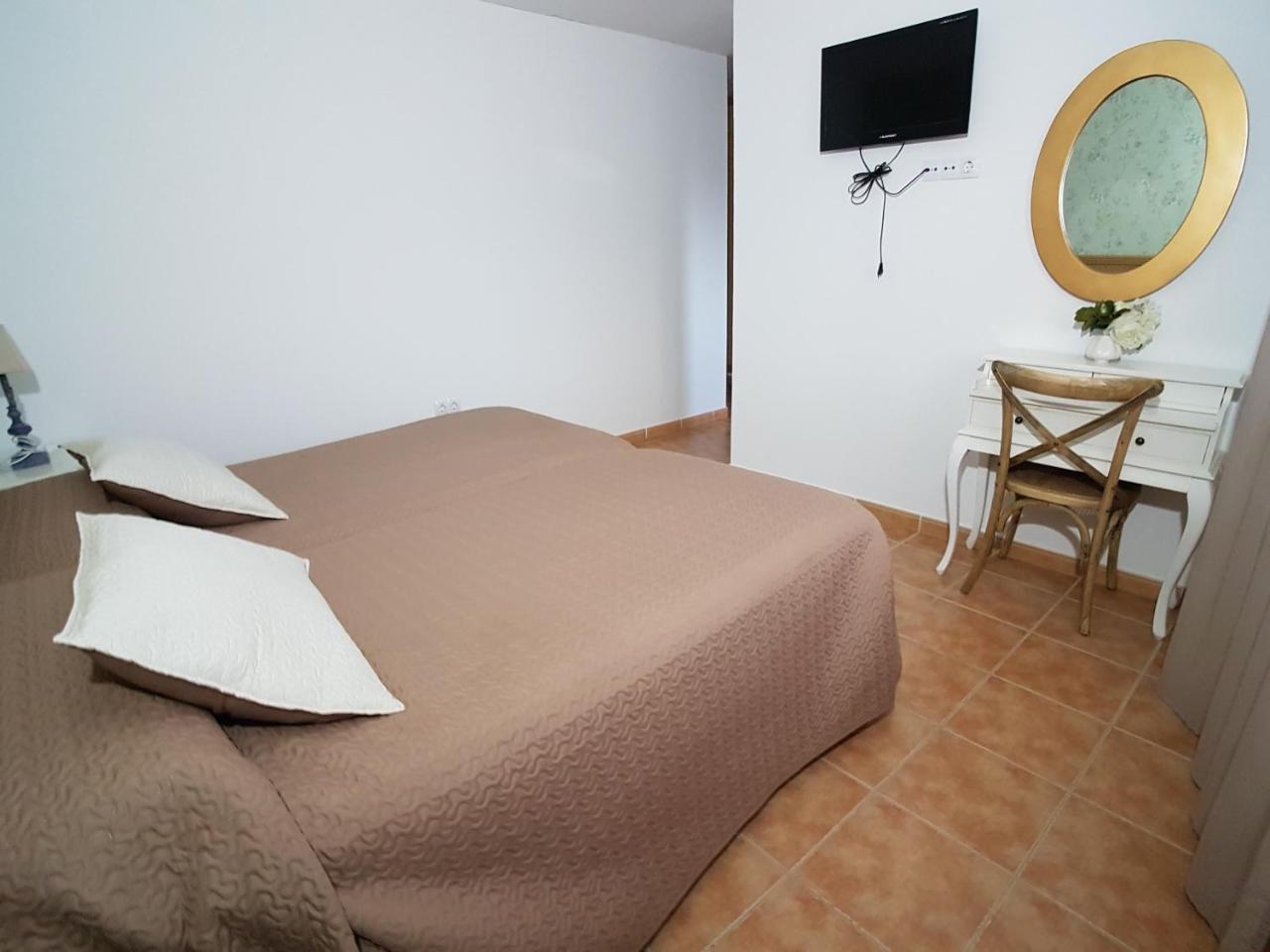 Hostal Meson La Era Ríogordo 외부 사진